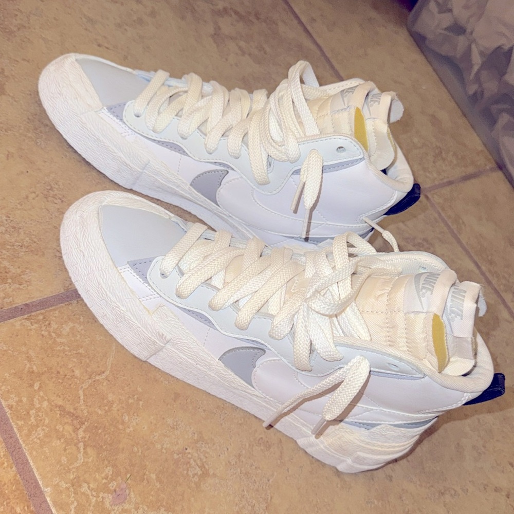 Nike blazer mid sacai white